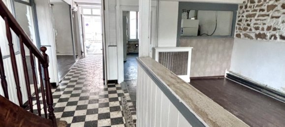 Casa de 4 dormitorios en Saint-Pol-de-Leon, France No. 261074 6