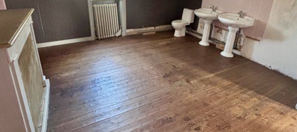 Casa de 4 dormitorios en Saint-Pol-de-Leon, France No. 261074 12