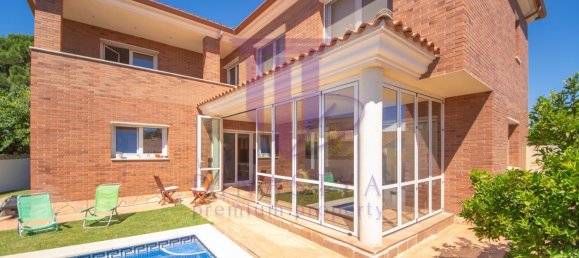 4 bedrooms Villa in Vilafortuny, Spain No. 3102 2