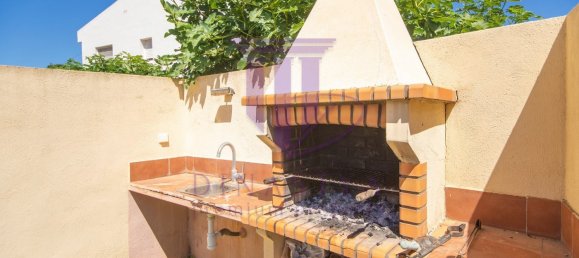 4 bedrooms Villa in Vilafortuny, Spain No. 3102 13