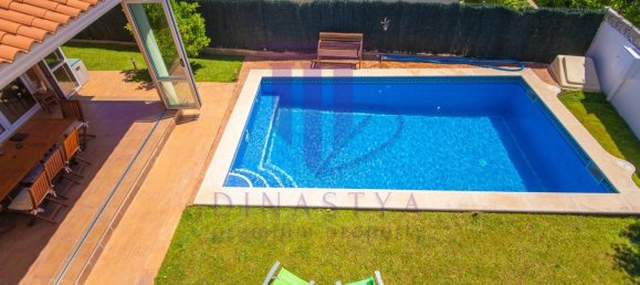 4 bedrooms Villa in Vilafortuny, Spain No. 3102 15