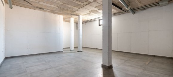 3 bedrooms Villa in Villamartin, Spain No. 9060 11