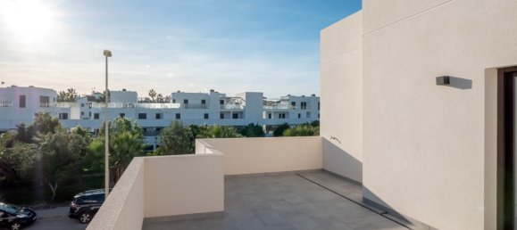 3 bedrooms Villa in Villamartin, Spain No. 9060 12