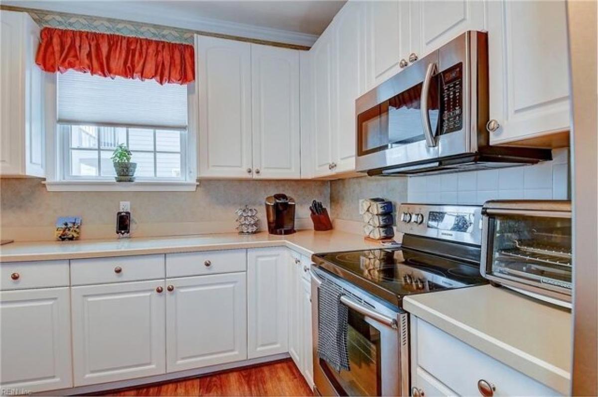 3 bedrooms House in Virginia Beach, USA No. 381769