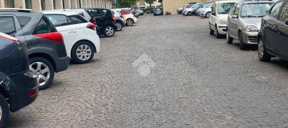 1غرفة عقار تجاري في Naples, Italy رقم 328991 2