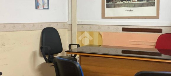 1غرفة عقار تجاري في Naples, Italy رقم 328991 4