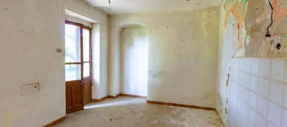 Casa de 6 divisões em Castellamonte, Italy N.º 18330 20