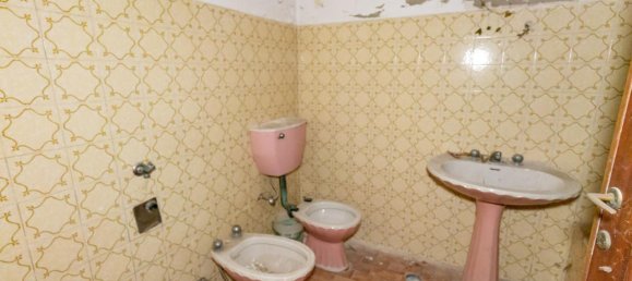 Casa de 6 divisões em Castellamonte, Italy N.º 18330 24