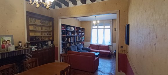 4 bedrooms House in Saint-Omer, France No. 40009 7