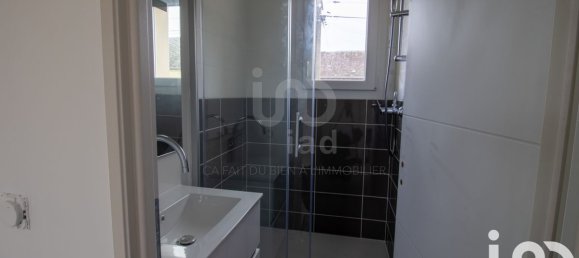 4 bedrooms House in Crevecoeur-le-Grand, France No. 38913 8