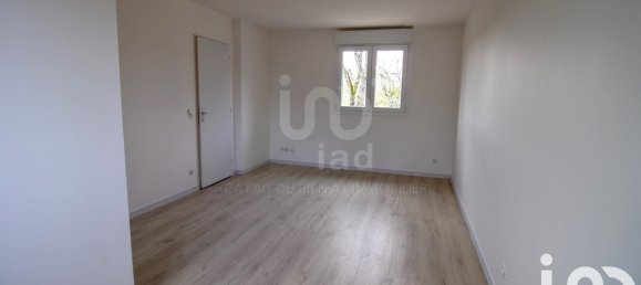 4 bedrooms House in Crevecoeur-le-Grand, France No. 38913 9