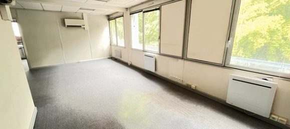 Büro in Lissieu, France 76m², Nr. 289824 3