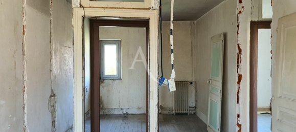 5 Schlafzimmer Haus in Indre, France, Nr. 253409 14