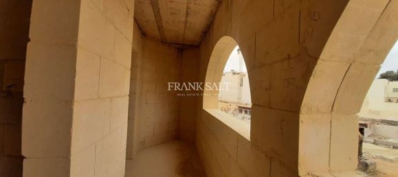 2 bedrooms Apartment in Victoria, Malta No. 599 7