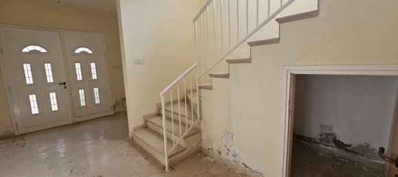 5 Schlafzimmer Villa in Agios Georgios, Cyprus, Nr. 14601 8