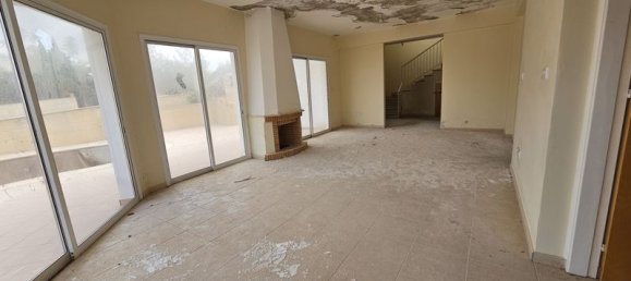 5 Schlafzimmer Villa in Agios Georgios, Cyprus, Nr. 14601 3