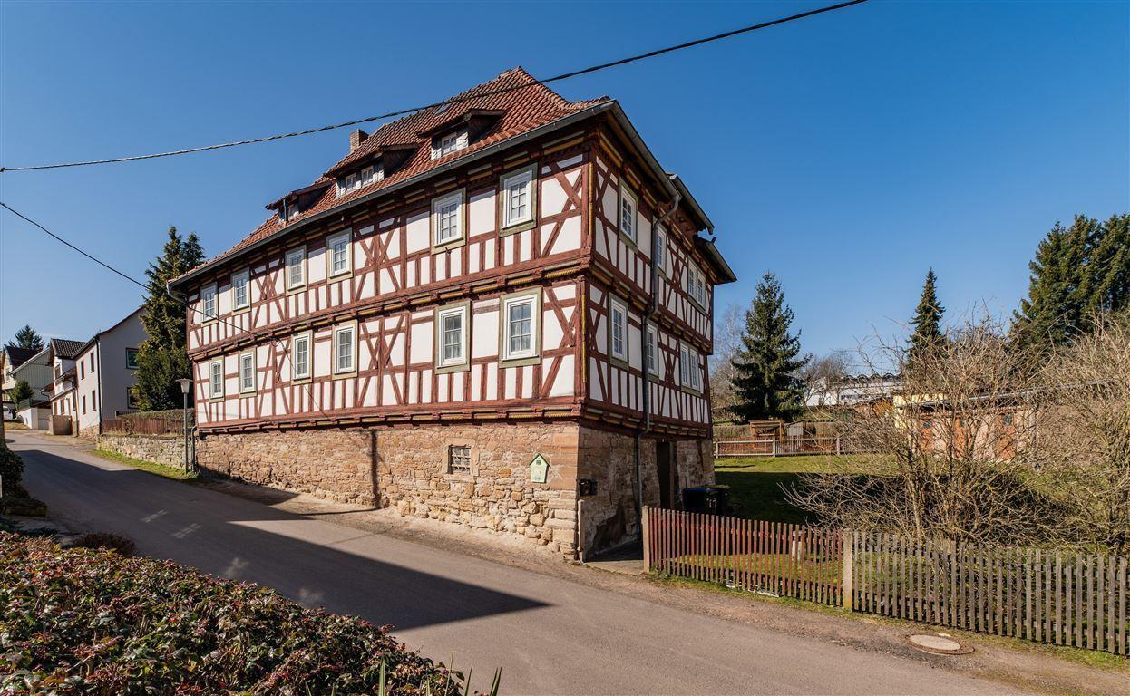 8-Zimmer Gebäude in Gotha, Germany, Nr. 282898