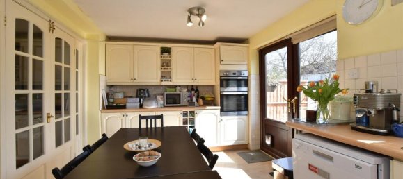 3 bedrooms Commercial property in Chingford, United Kingdom No. 3940 7