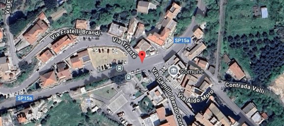 Entrepôt à Torrita Tiberina, Italy 211m² No. 376581 3