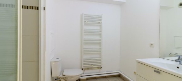 1 bedroom Apartment in Paris, France No. 334693 4