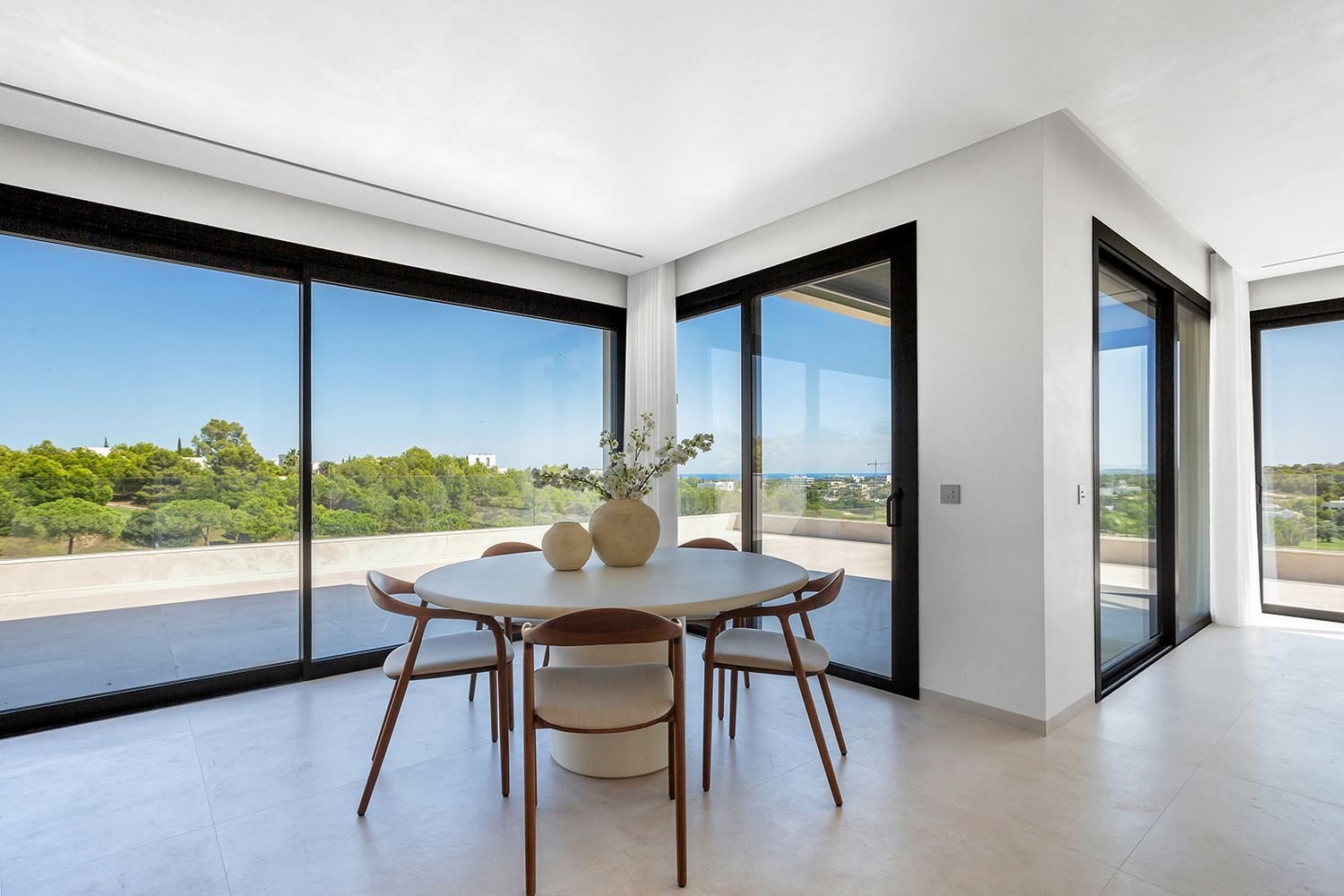 Ático de 3 dormitorios en Alicante, Spain No. 229254