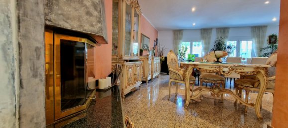 Villa de 5 dormitorios en Lorrach, Germany No. 259492 8