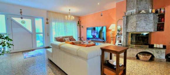 Villa de 5 dormitorios en Lorrach, Germany No. 259492 12