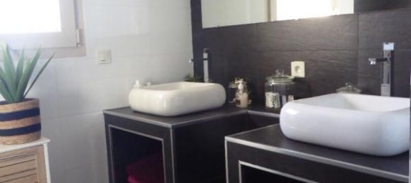 4 bedrooms House in Brive-la-Gaillarde, France No. 98811 12