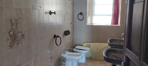 4 rooms Apartment in Cagliari, Italy No. 265948 9