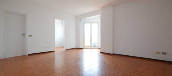 2 chambres Appartement à Olbia, Italy No. 59000 9