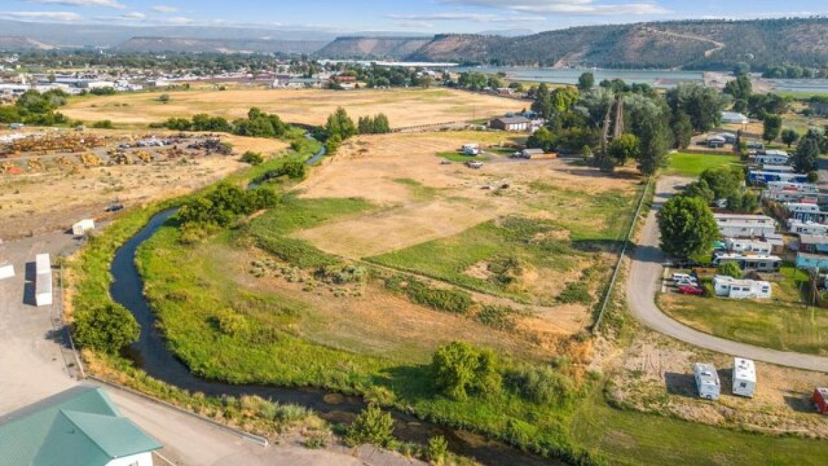  Land in Prineville, USA No. 551208