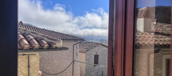 4 bedrooms House in Norcia, Italy No. 164729 24