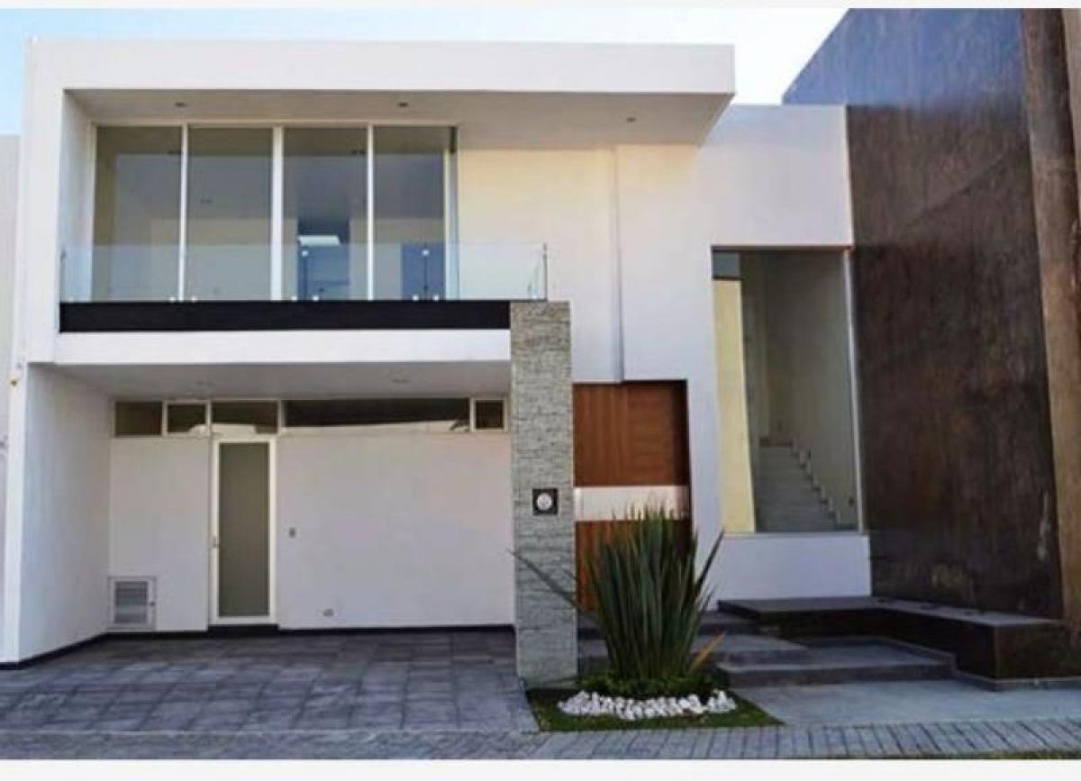 Casa de 3 dormitorios en Puebla, Mexico No. 168275