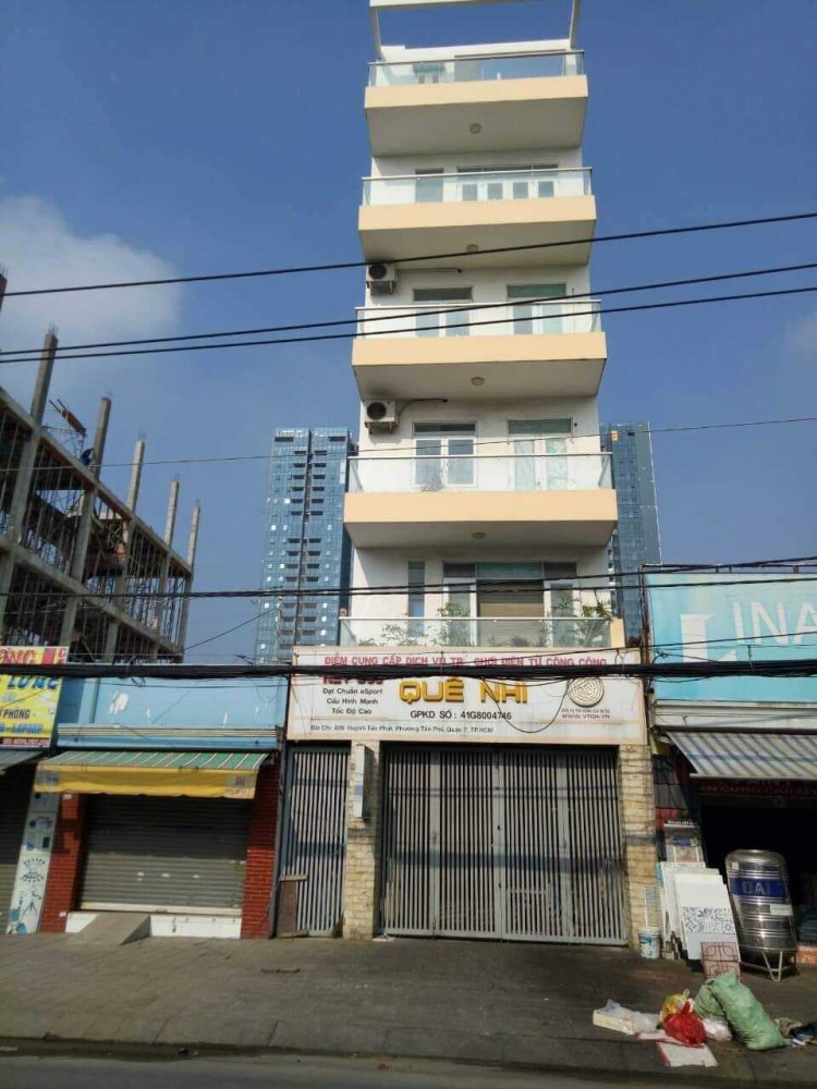 175m² Townhouse in District 7, Vietnam No. 19312