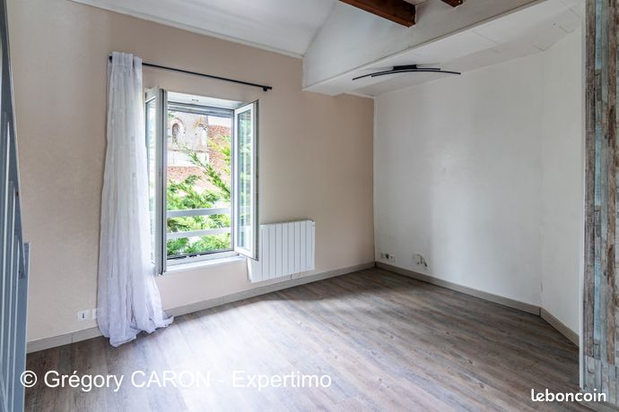 1 chambre Duplex à Val-d'Oise, France No. 354040