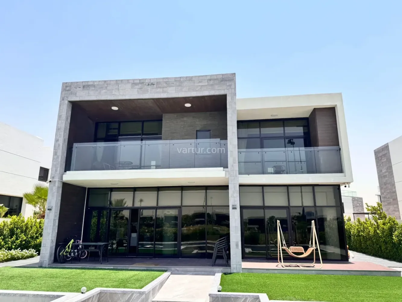 5 Schlafzimmer Villa in Dubai, UAE, Nr. 42696