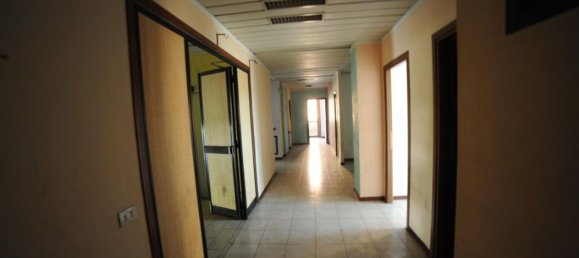 Офис 4520м² в Рим, Италия № 373368 6