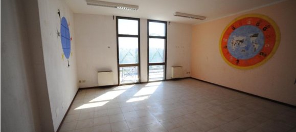Офис 4520м² в Рим, Италия № 373368 5