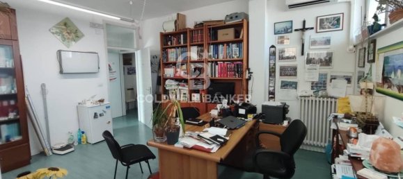 3-salle Bureau à Brindisi, Italy No. 302203 12