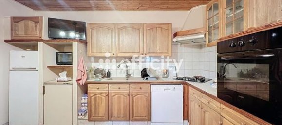 2 bedrooms Apartment in Savoie, France No. 300862 3