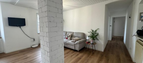 Квартира с 3 комнатами в Стеццано, Италия № 3411 10