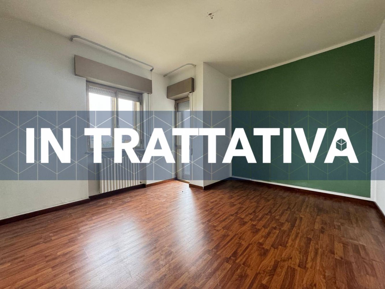 Здание с 5 комнатами в Матера, Италия № 18748