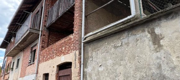 7 rooms House in Valdilana, Italy No. 302799 10