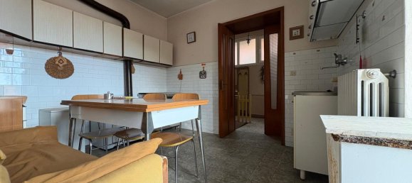 7 rooms House in Valdilana, Italy No. 302799 15