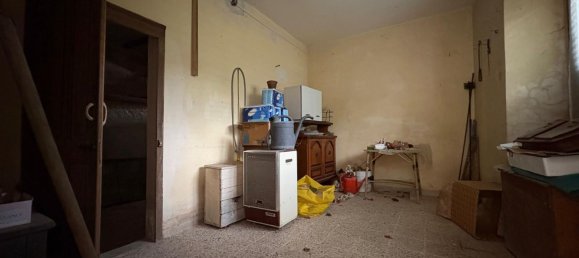 7 rooms House in Valdilana, Italy No. 302799 34