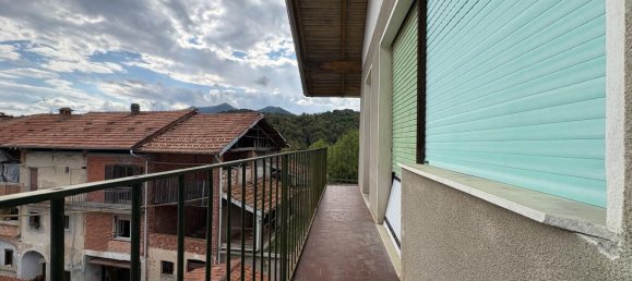7 rooms House in Valdilana, Italy No. 302799 24
