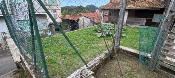 7 rooms House in Valdilana, Italy No. 302799 6