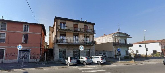 2 bedrooms Apartment in Roncadelle, Italy No. 93774 3