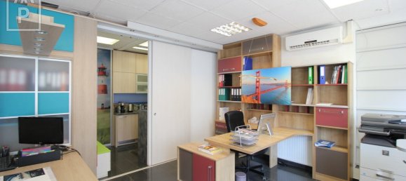 94m² Commercial property in Hernals, Austria No. 236002 2