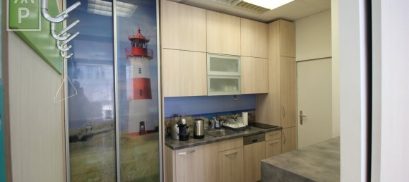 94m² Commercial property in Hernals, Austria No. 236002 4